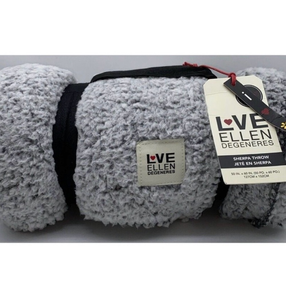 Ellen DeGeneres Soft Gray Sherpa Throw Blanket 50 x 60 inches
